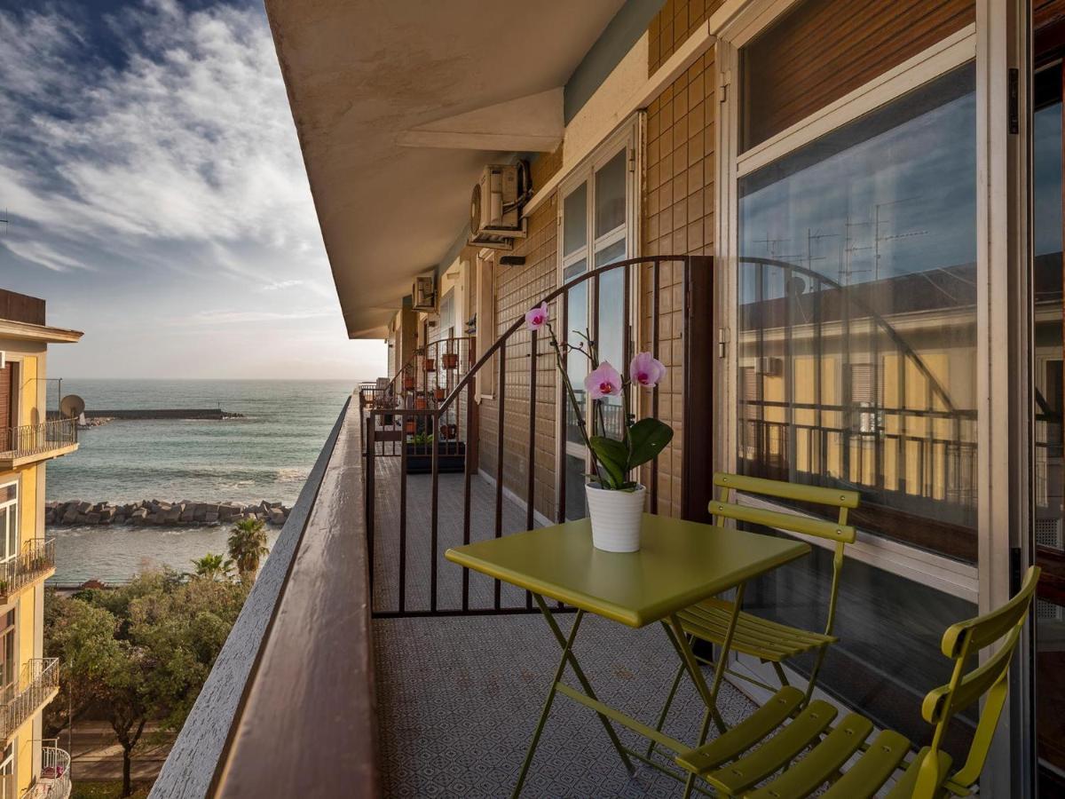 Bed and Breakfast Attico 195 Salerno Exterior foto