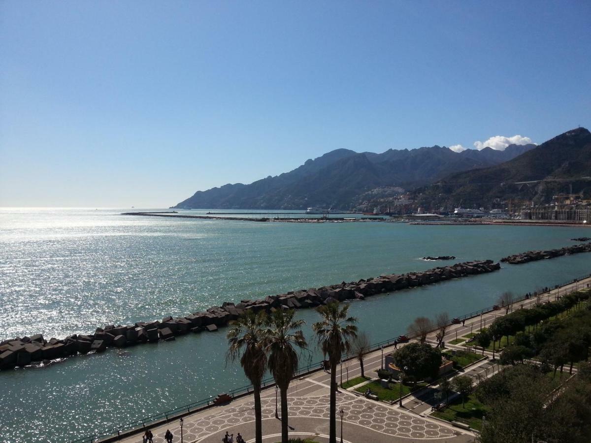 Bed and Breakfast Attico 195 Salerno Exterior foto